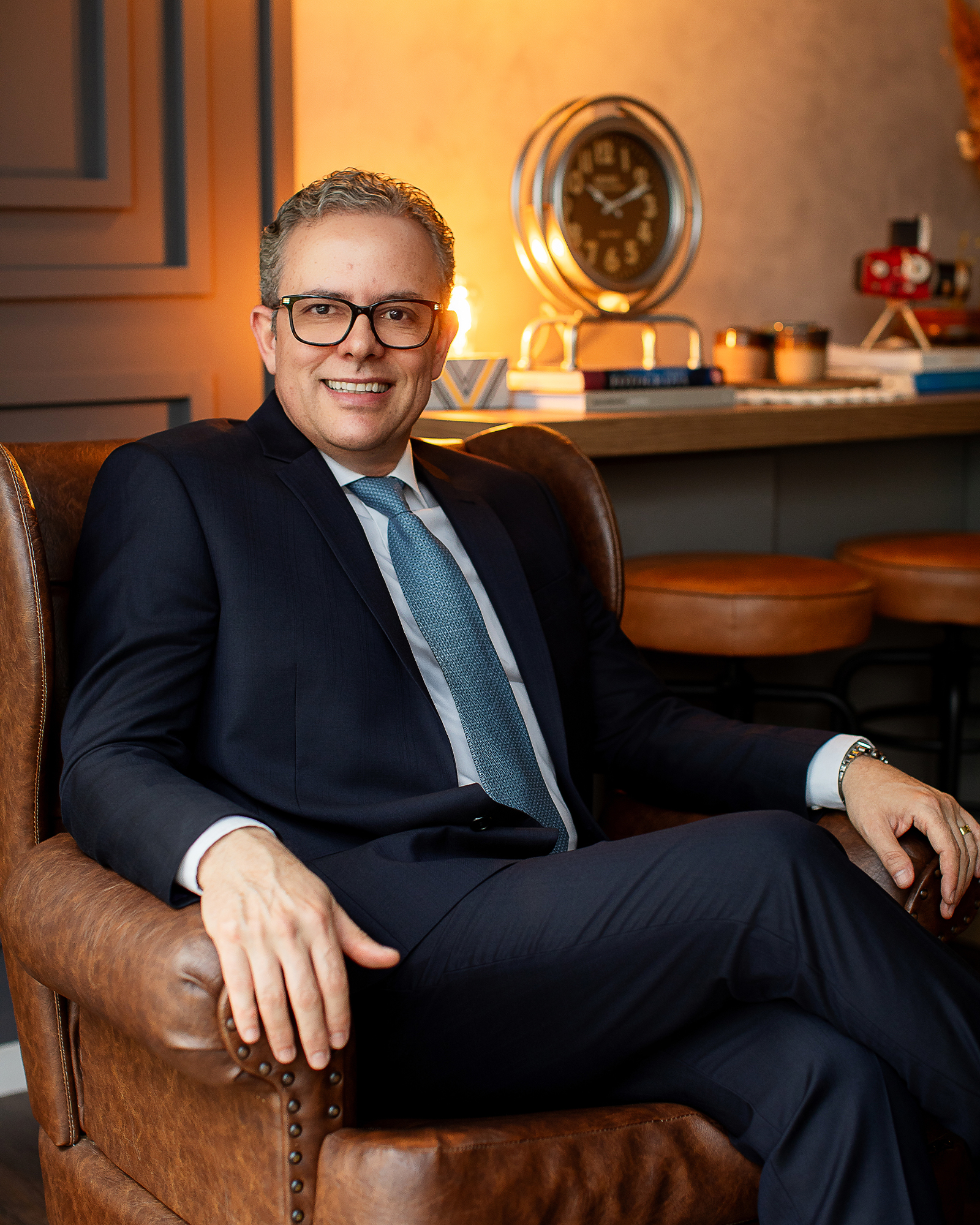 Dr. Christian Macedo